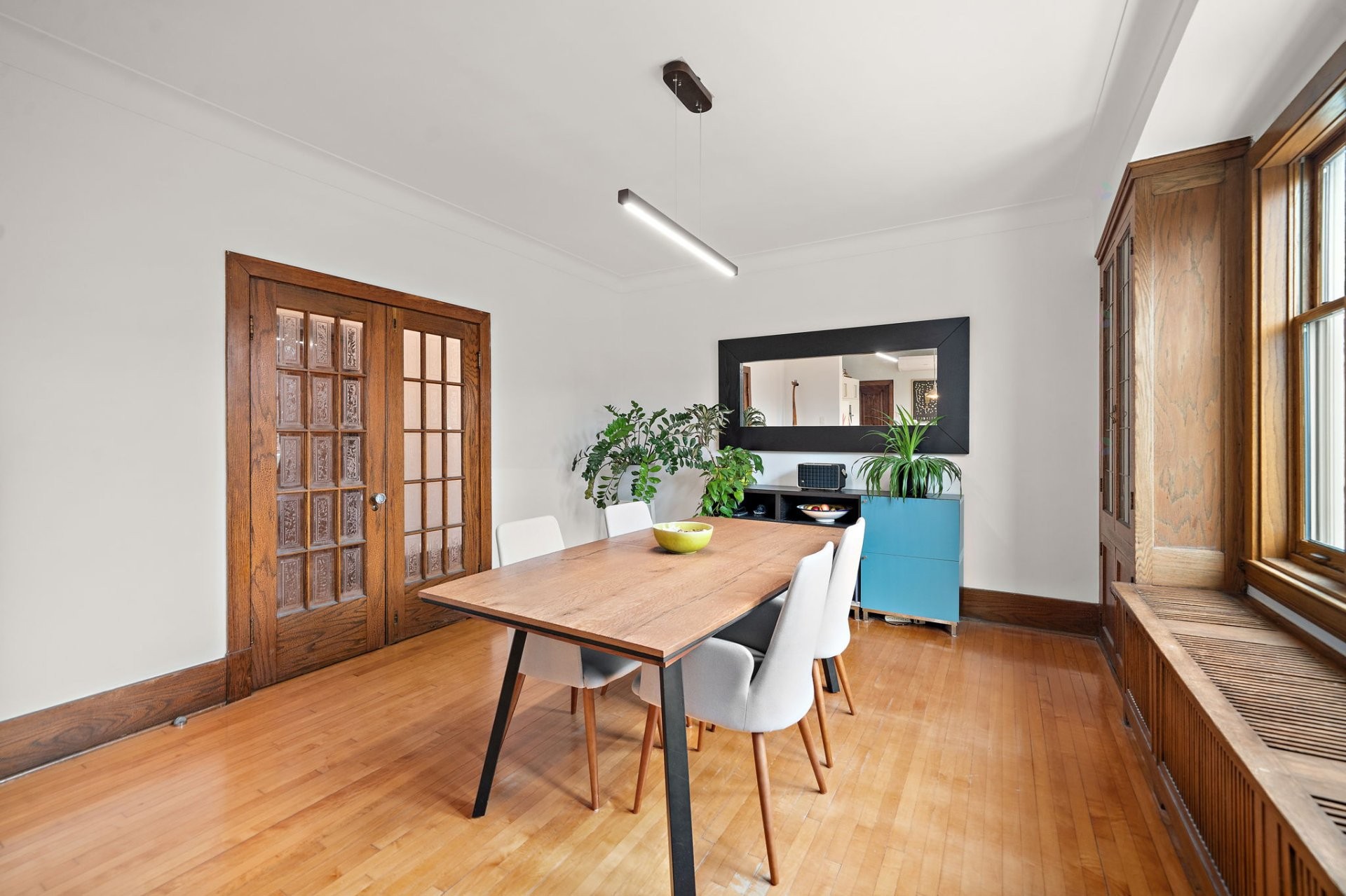 









4112


Av. Girouard

,
Montréal (Côte-des-Neiges/Notre-Dame-de-Grâce),




QC
H4A3B2

