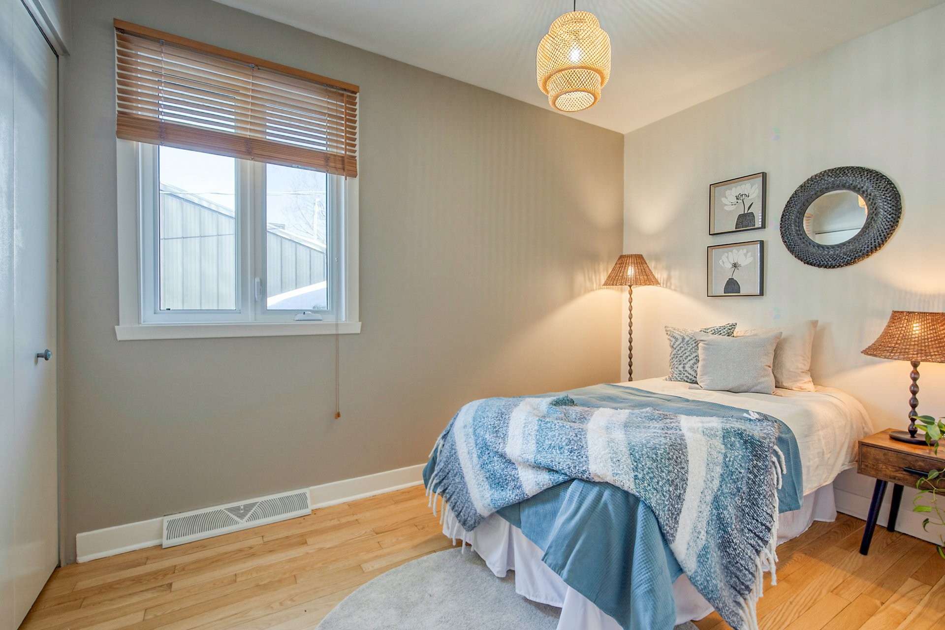 









1840


Rue du Bocage

,
Saint-Bruno-de-Montarville,




QC
J3V4M8

