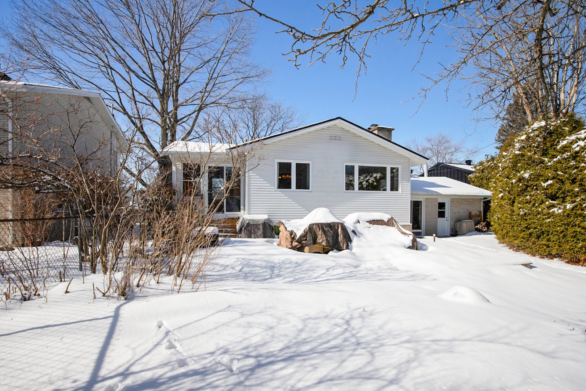 









1840


Rue du Bocage

,
Saint-Bruno-de-Montarville,




QC
J3V4M8

