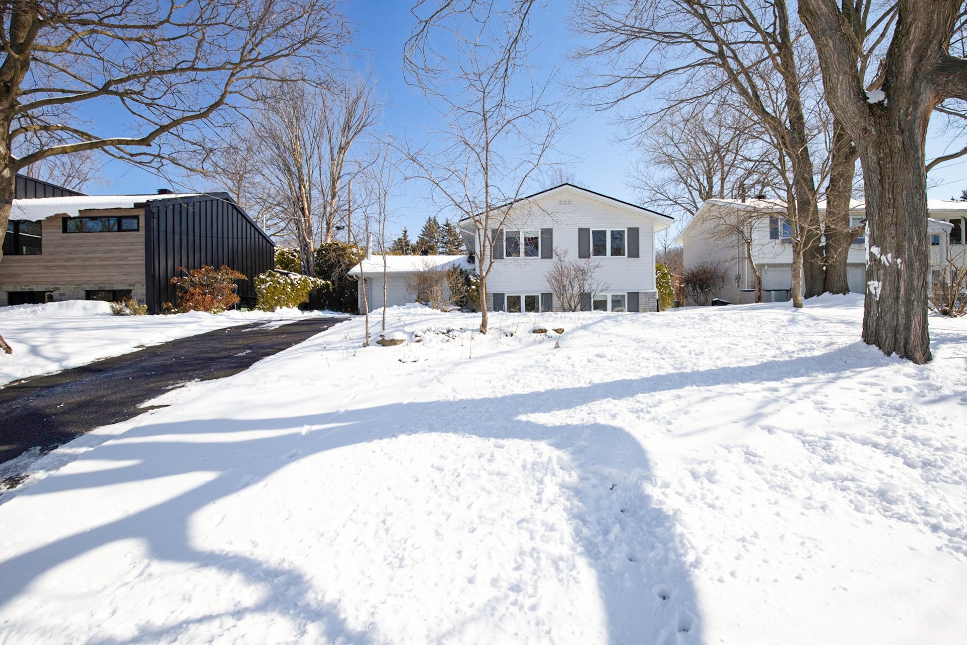 









1840


Rue du Bocage

,
Saint-Bruno-de-Montarville,




QC
J3V4M8


