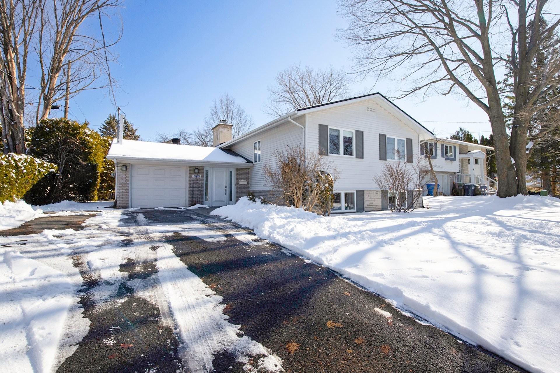 









1840


Rue du Bocage

,
Saint-Bruno-de-Montarville,




QC
J3V4M8

