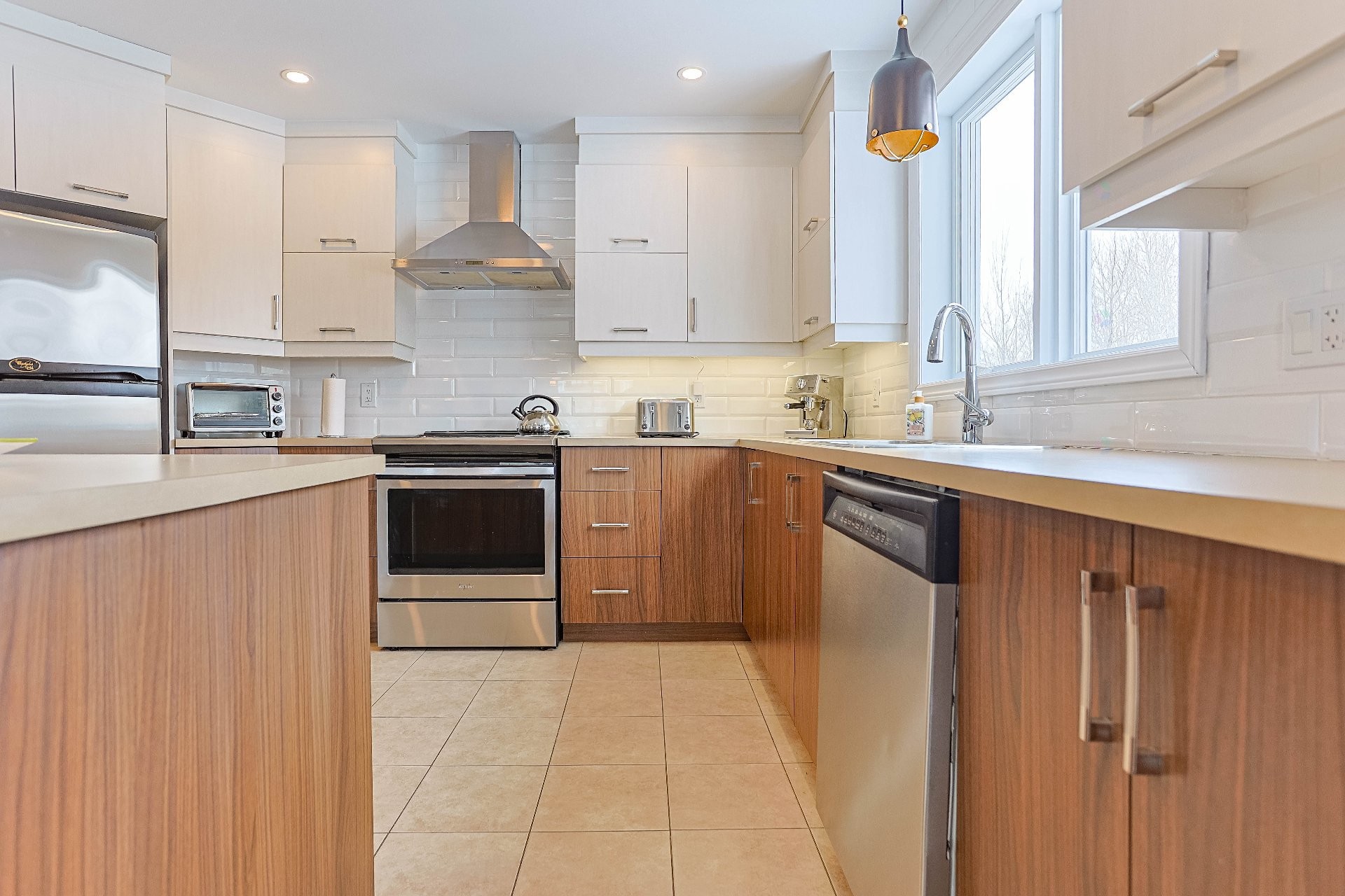 









17615


Place Després

, 202,
Bécancour,




QC
G9H0L9

