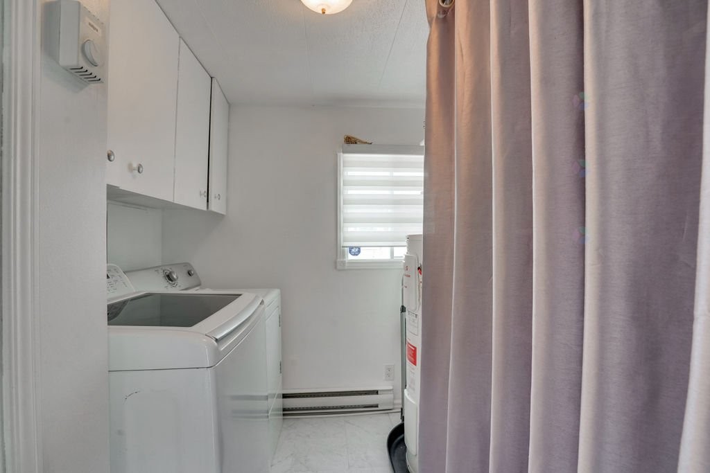 









39


5e Avenue O.

,
Gatineau (Gatineau),




QC
J8T4E5

