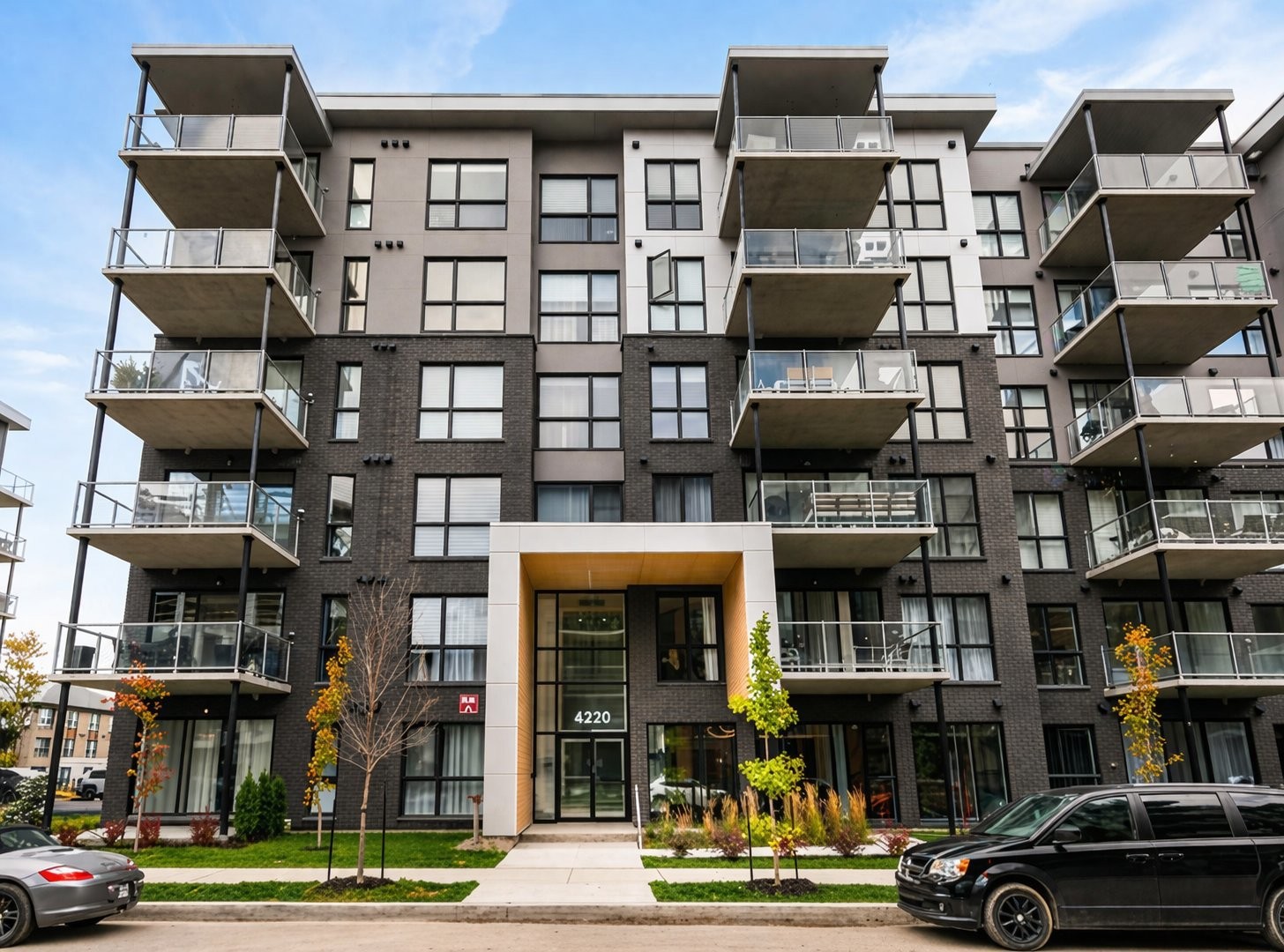 









4220


Rue Olivier-Fournier

, 504,
Longueuil (Saint-Hubert),




QC
J3Y1G5

