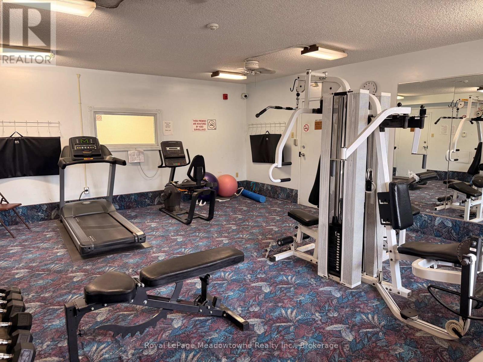 












215 - 2929 AQUITAINE AVENUE

,
Mississauga (Meadowvale),




Ontario
L5N2C7

