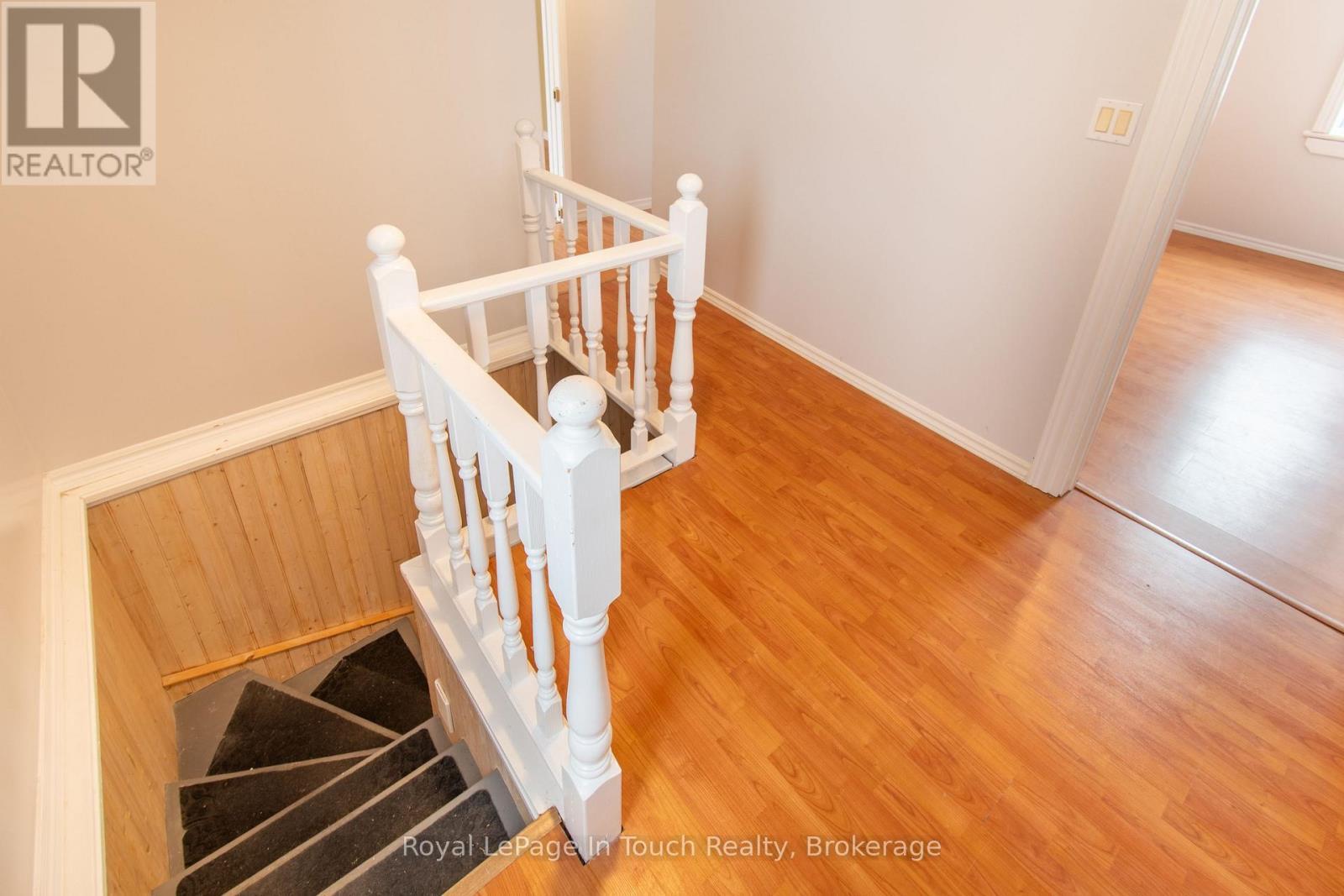 












326 LAFONTAINE ROAD W

,
Tiny (Lafontaine),




Ontario
L9M0H1

