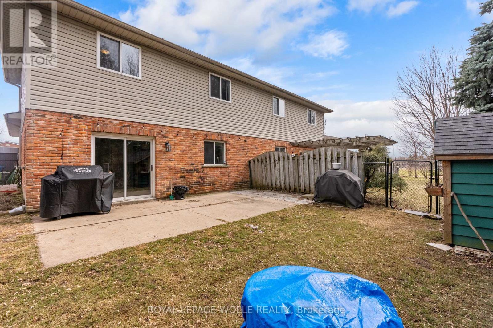 












28 GEMMELL COURT

,
Stratford,




Ontario
N5A7W9

