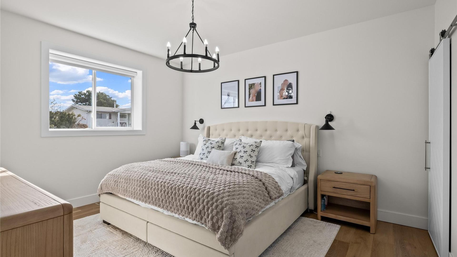 









887


Morrison

Avenue, 2,
Kelowna,




BC
V1Y 5E6

