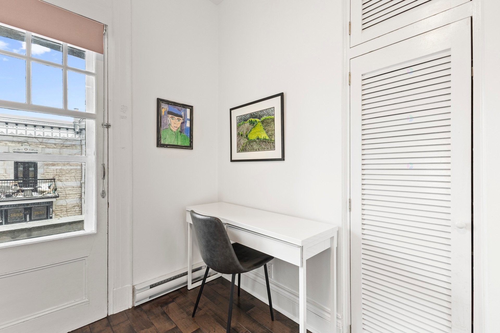 









3636


Av. Henri-Julien

, 10,
Montréal (Le Plateau-Mont-Royal),




QC
H2X3H5

