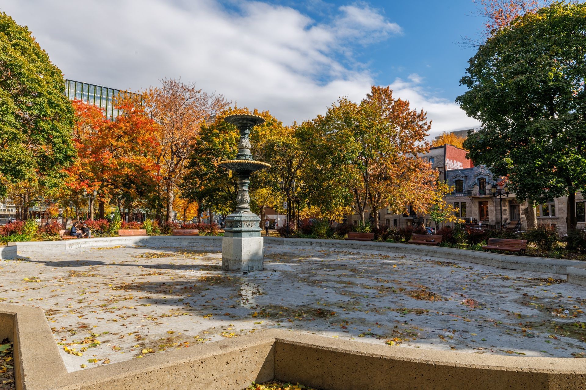 









3636


Av. Henri-Julien

, 10,
Montréal (Le Plateau-Mont-Royal),




QC
H2X3H5

