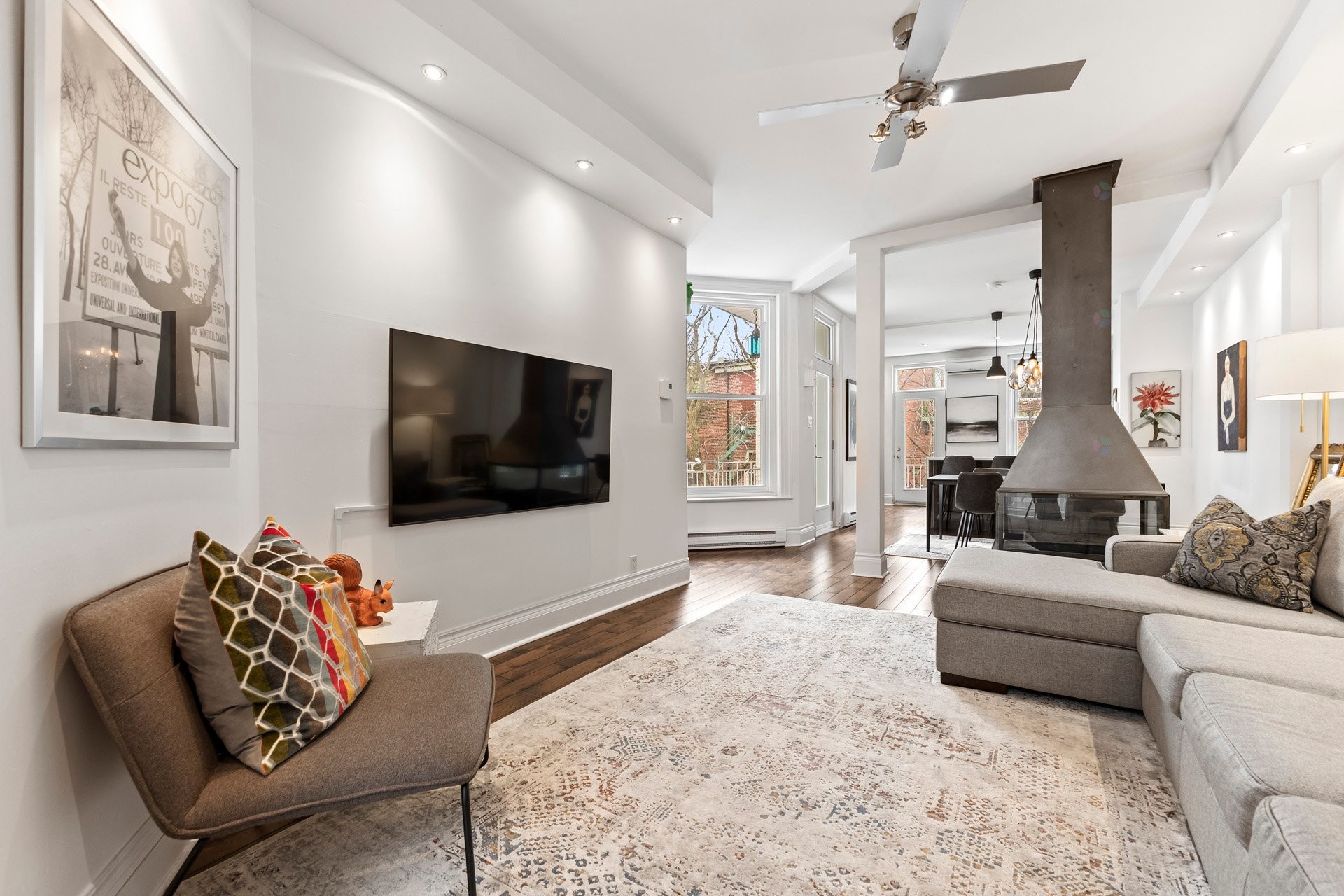 









3636


Av. Henri-Julien

, 10,
Montréal (Le Plateau-Mont-Royal),




QC
H2X3H5

