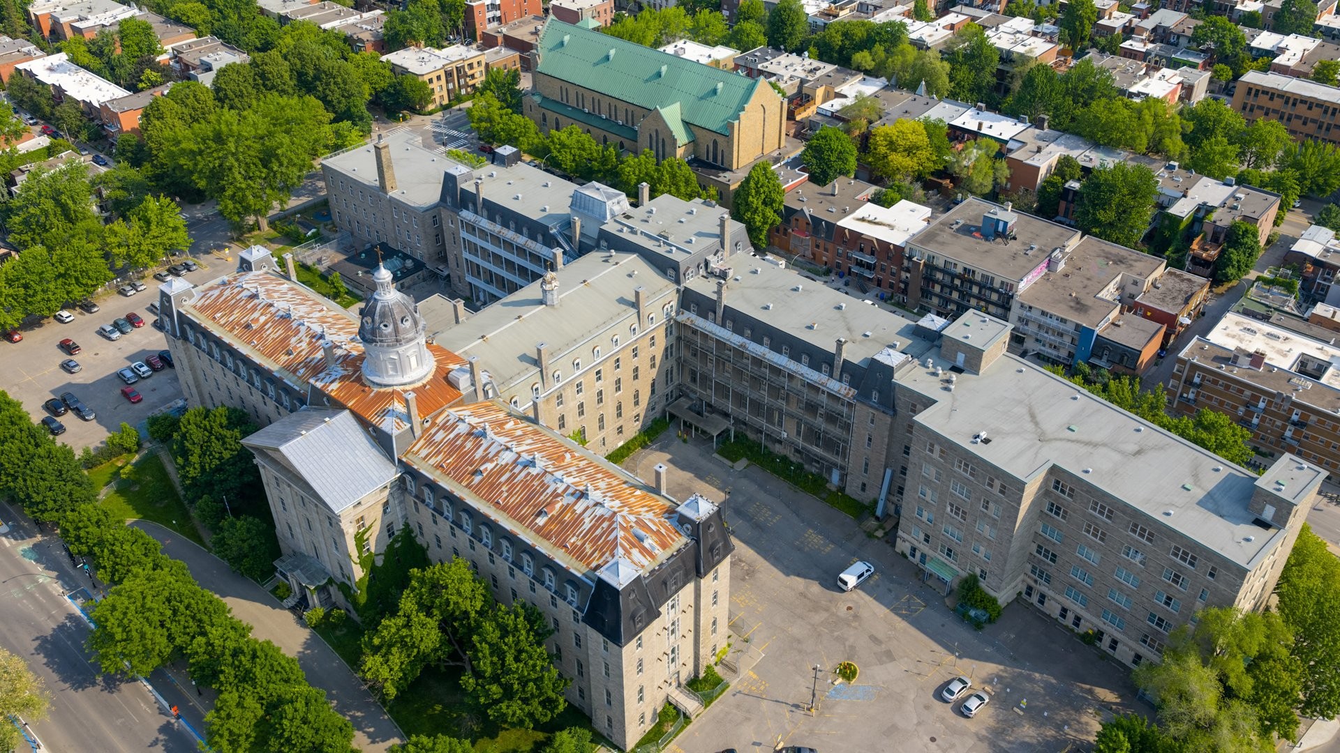 









3636


Av. Henri-Julien

, 10,
Montréal (Le Plateau-Mont-Royal),




QC
H2X3H5

