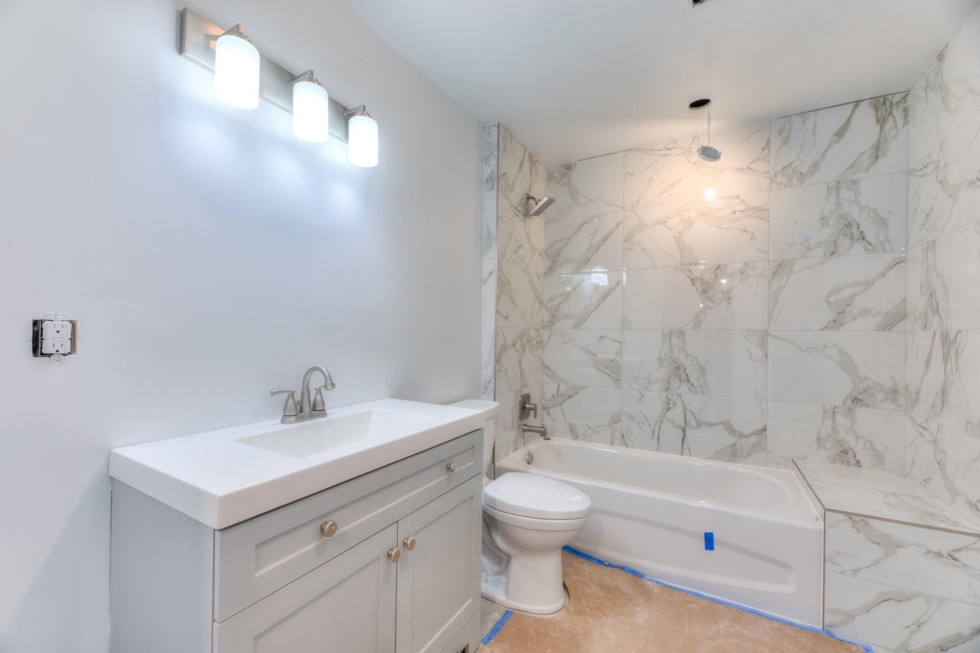 









12295


Rue Valmont

,
Montréal (Ahuntsic-Cartierville),




QC
H3M1A9

