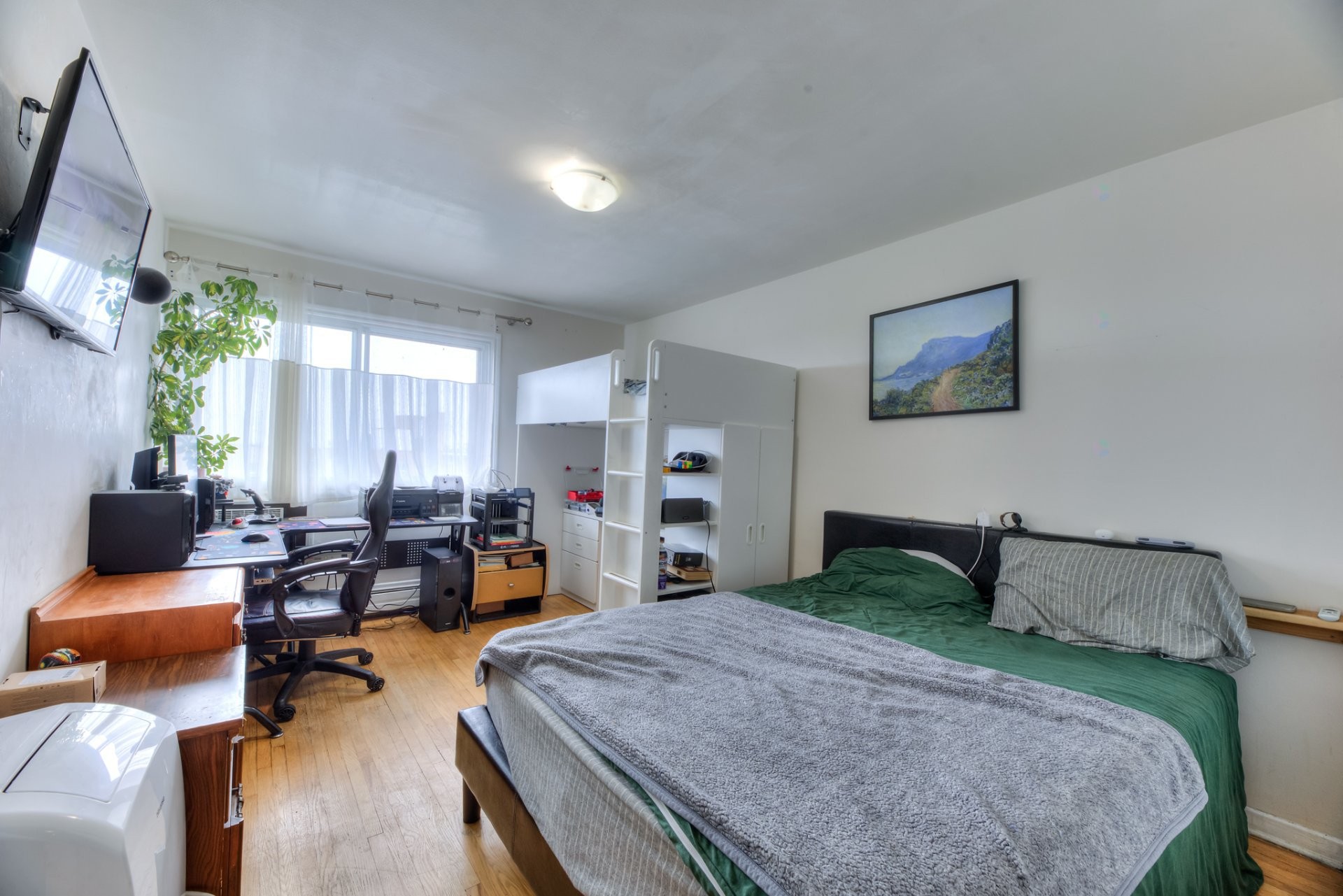









3355


Rue Ivan-Franko

, 404,
Montréal (Lachine),




QC
H8T1N9

