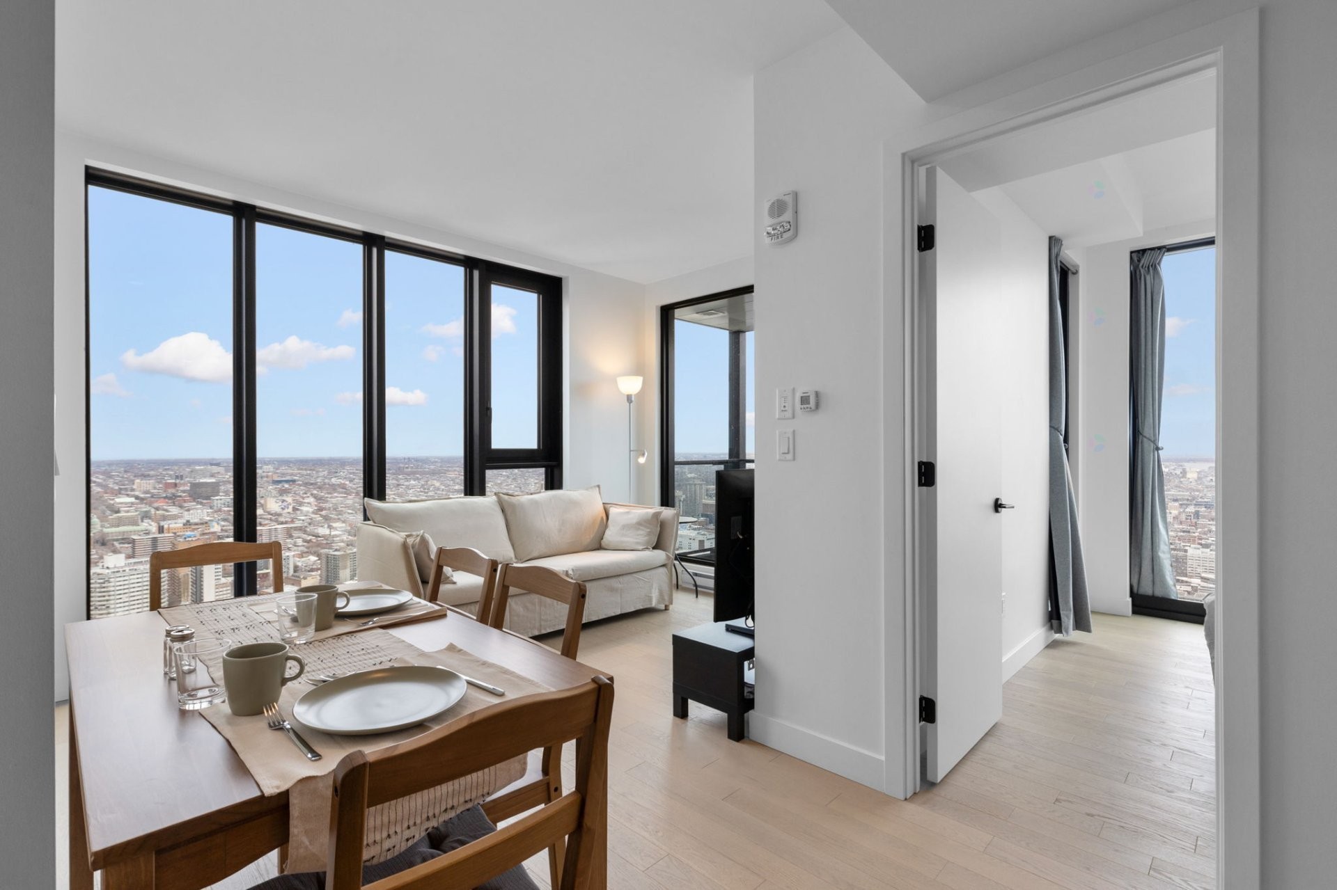 









1210


Rue Jeanne-Mance

, 5324,
Montréal (Ville-Marie),




QC
H2X1M1

