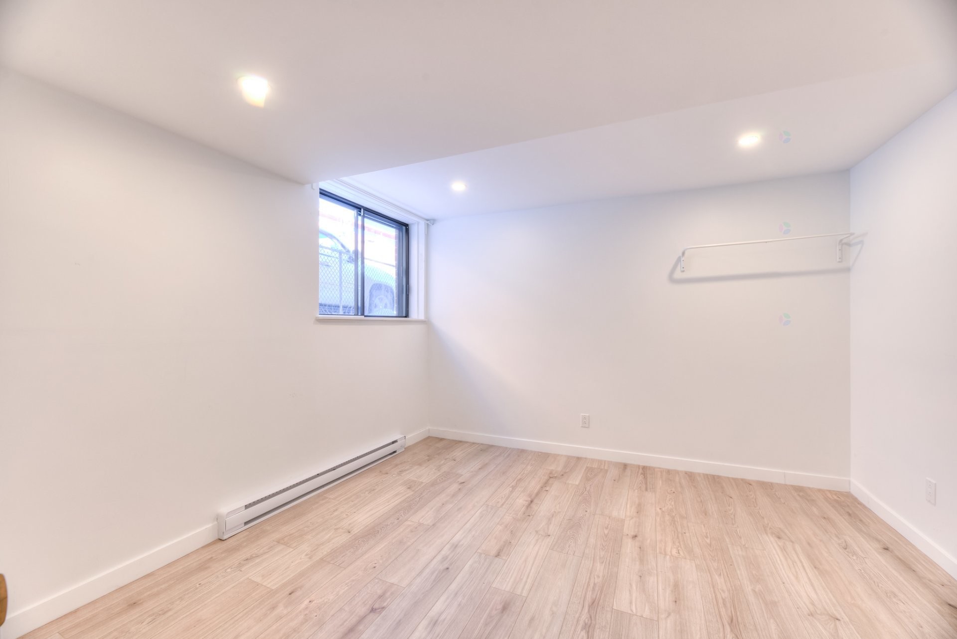 









1855


Rue Richardson

,
Montréal (Le Sud-Ouest),




QC
H3K1G7

