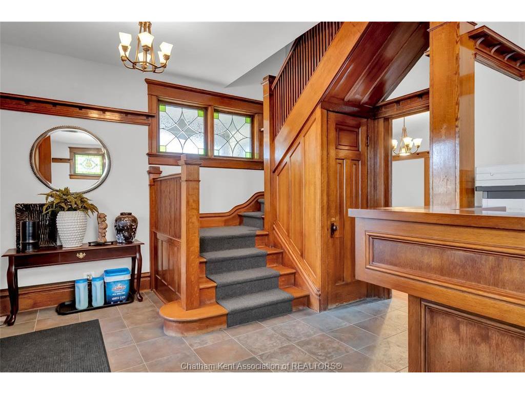 









16


Victoria

Avenue,
Chatham,




ON
N7L 2Z6

