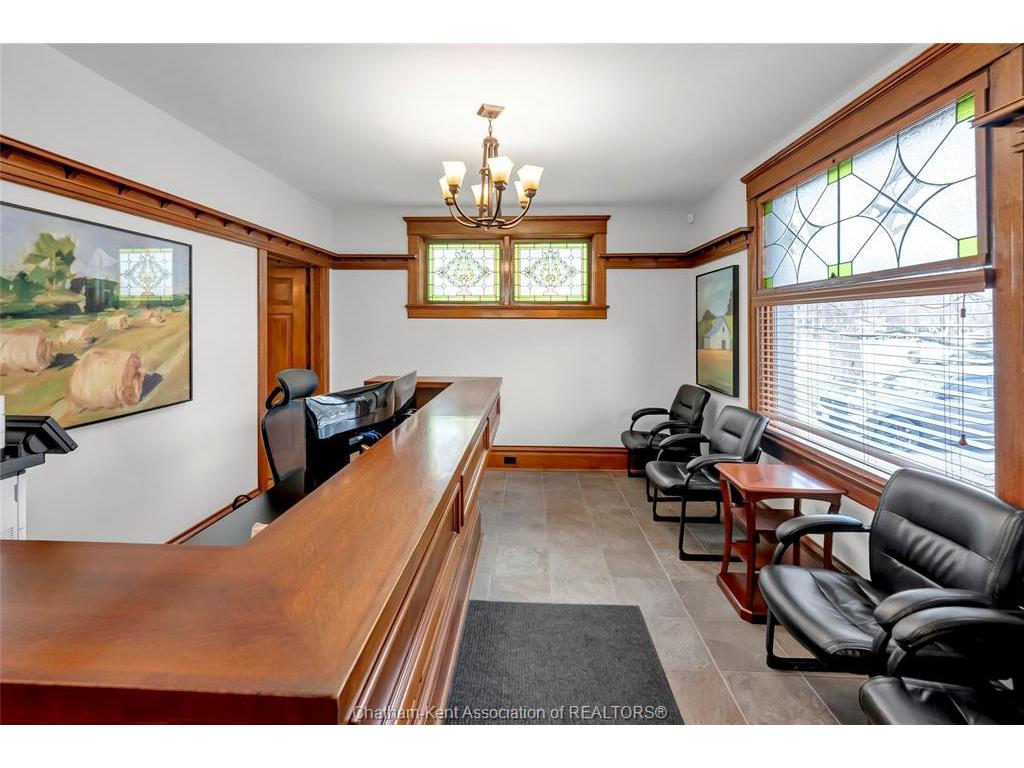 









16


Victoria

Avenue,
Chatham,




ON
N7L 2Z6

