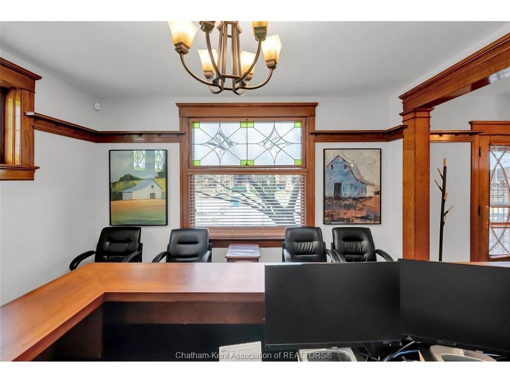 









16


Victoria

Avenue,
Chatham,




ON
N7L 2Z6

