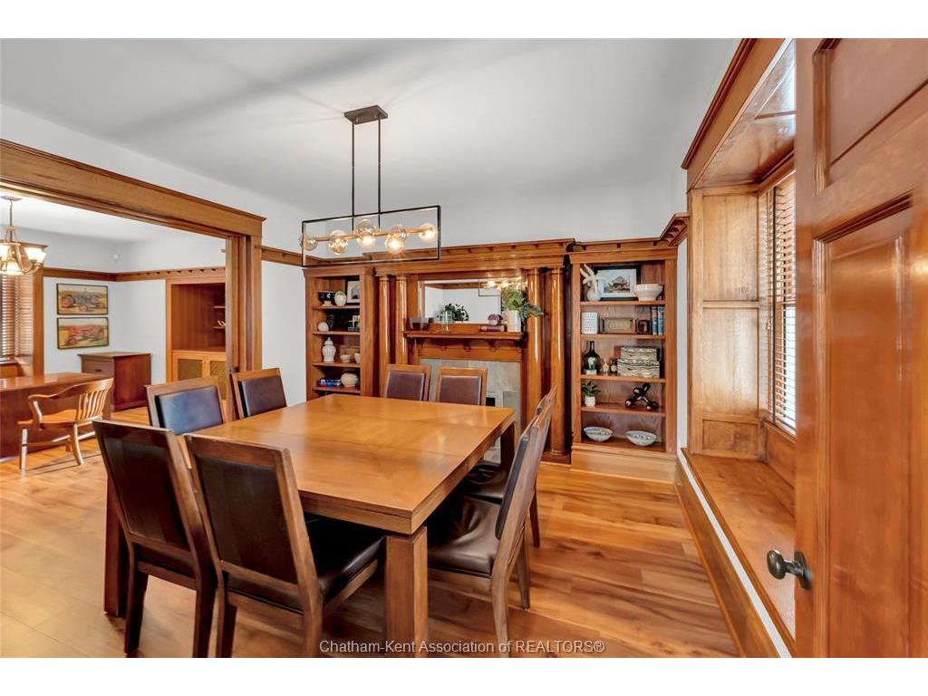









16


Victoria

Avenue,
Chatham,




ON
N7L 2Z6

