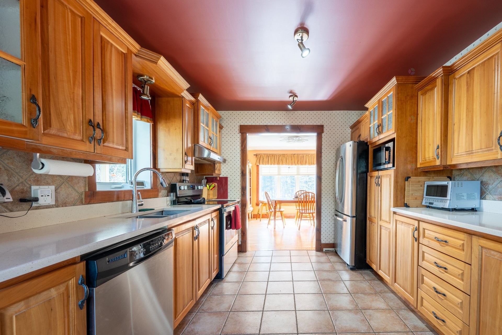 









530


Rue Arthur-Dupuis

,
Sherbrooke (Brompton/Rock Forest/Saint-Élie/Deauville),




QC
J1C0E2

