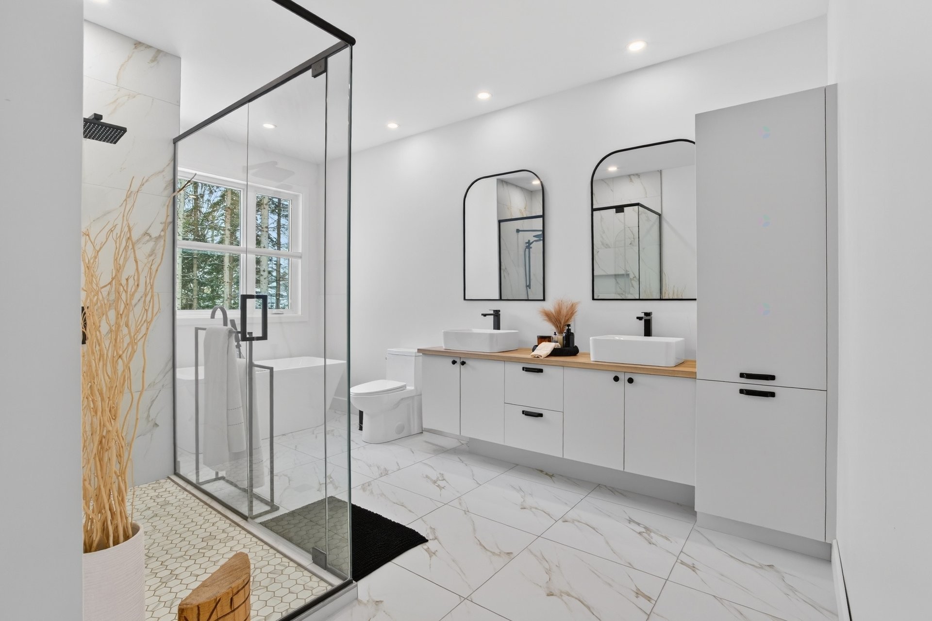 









2361


Ch. Deschesne 

,
Saint-Denis-de-Brompton,




QC
J0B2P0

