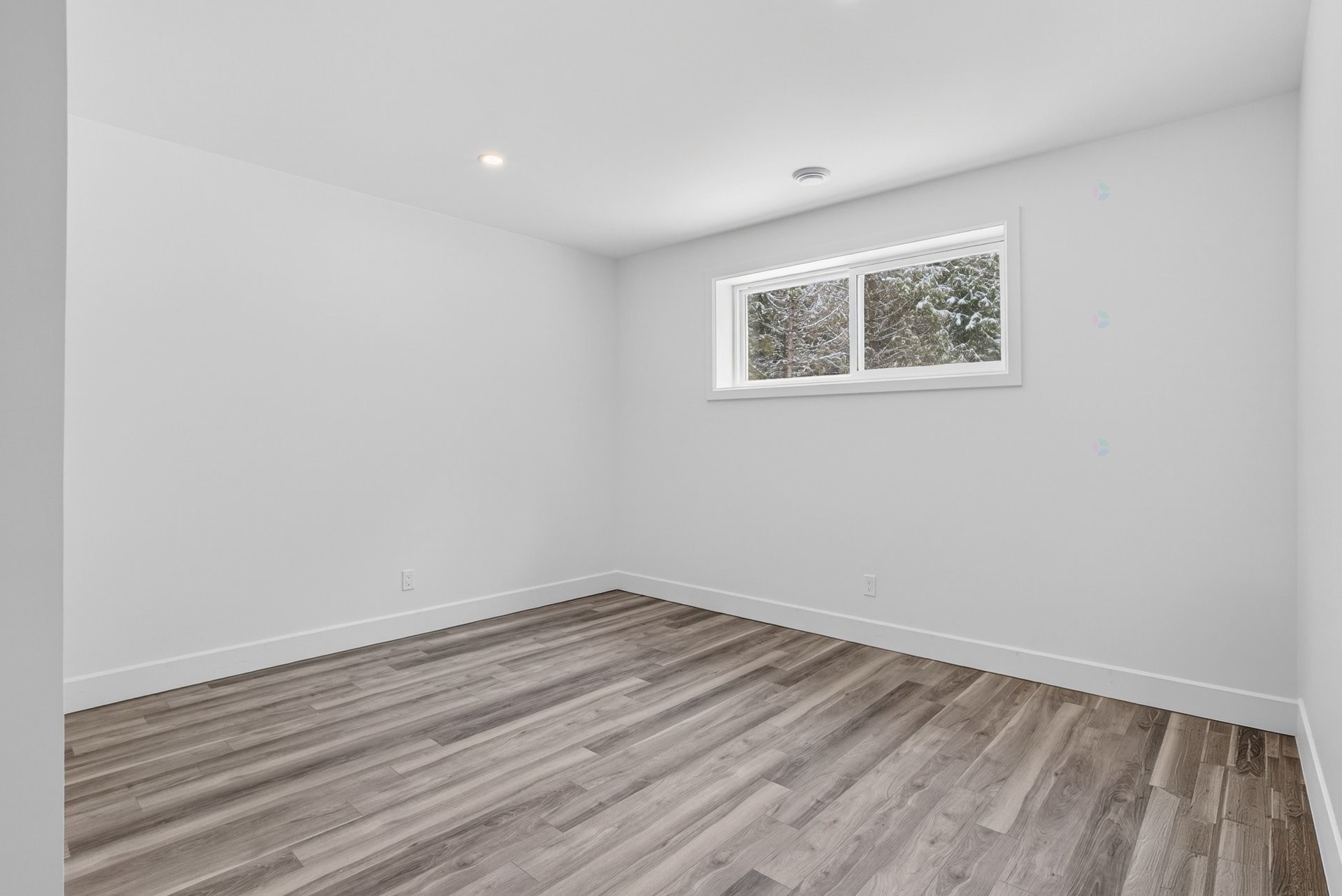









2361


Ch. Deschesne 

,
Saint-Denis-de-Brompton,




QC
J0B2P0

