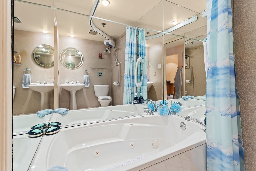 









4300


Place des Cageux

, 501,
Laval (Chomedey),




QC
H7W4Z3

