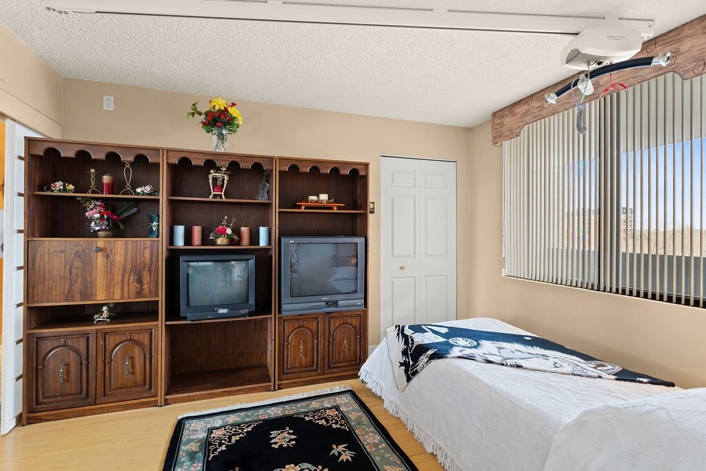 









4300


Place des Cageux

, 501,
Laval (Chomedey),




QC
H7W4Z3

