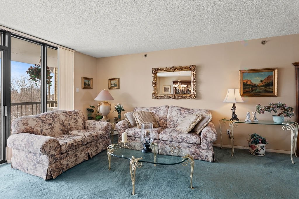 









4300


Place des Cageux

, 501,
Laval (Chomedey),




QC
H7W4Z3

