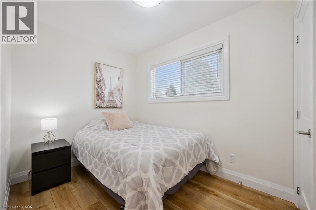 












699 FREDERICK Street

,
Kitchener,




Ontario
N2B2B3

