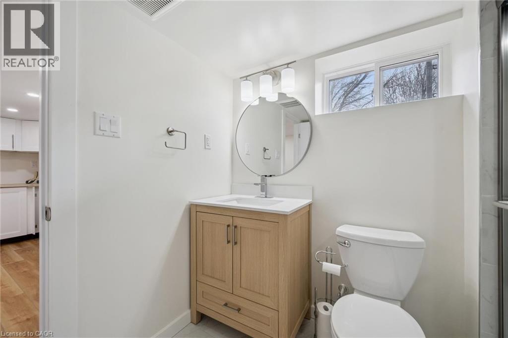 












699 FREDERICK Street

,
Kitchener,




Ontario
N2B2B3

