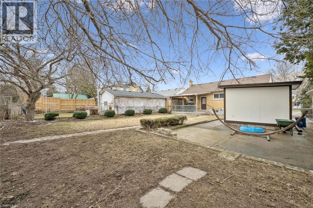 












699 FREDERICK Street

,
Kitchener,




Ontario
N2B2B3

