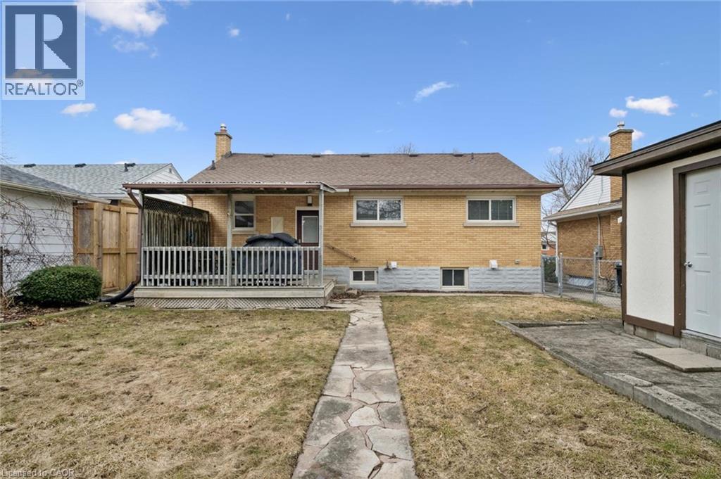 












699 FREDERICK Street

,
Kitchener,




Ontario
N2B2B3

