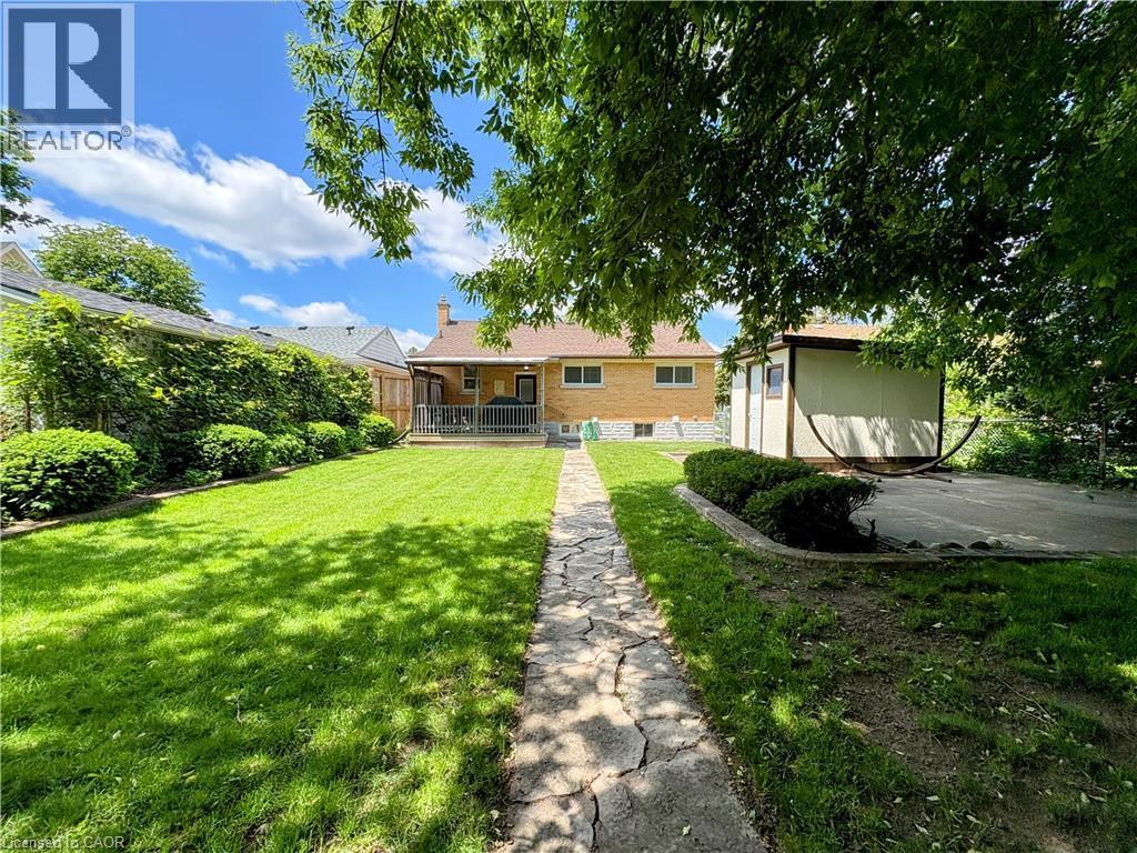 












699 FREDERICK Street

,
Kitchener,




Ontario
N2B2B3

