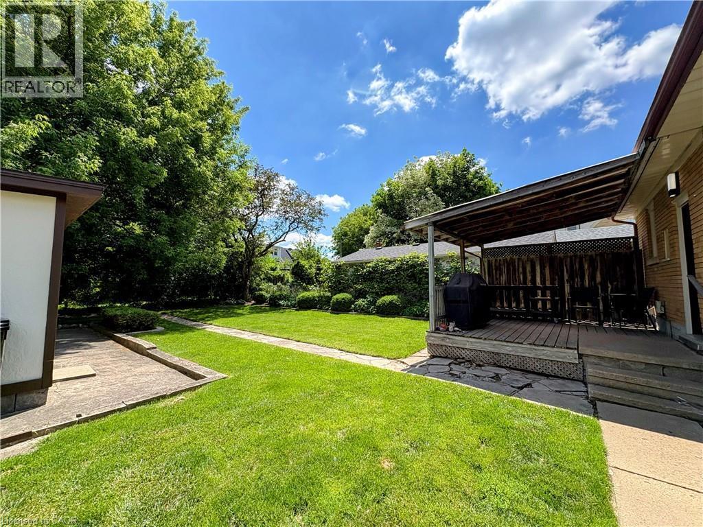 












699 FREDERICK Street

,
Kitchener,




Ontario
N2B2B3

