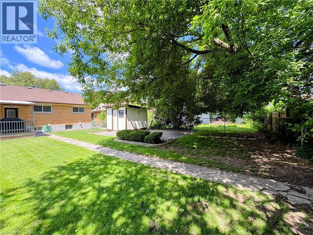 












699 FREDERICK Street

,
Kitchener,




Ontario
N2B2B3

