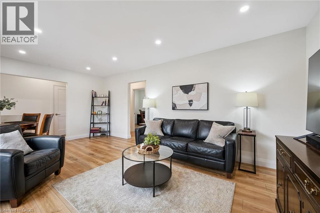 












699 FREDERICK Street

,
Kitchener,




Ontario
N2B2B3

