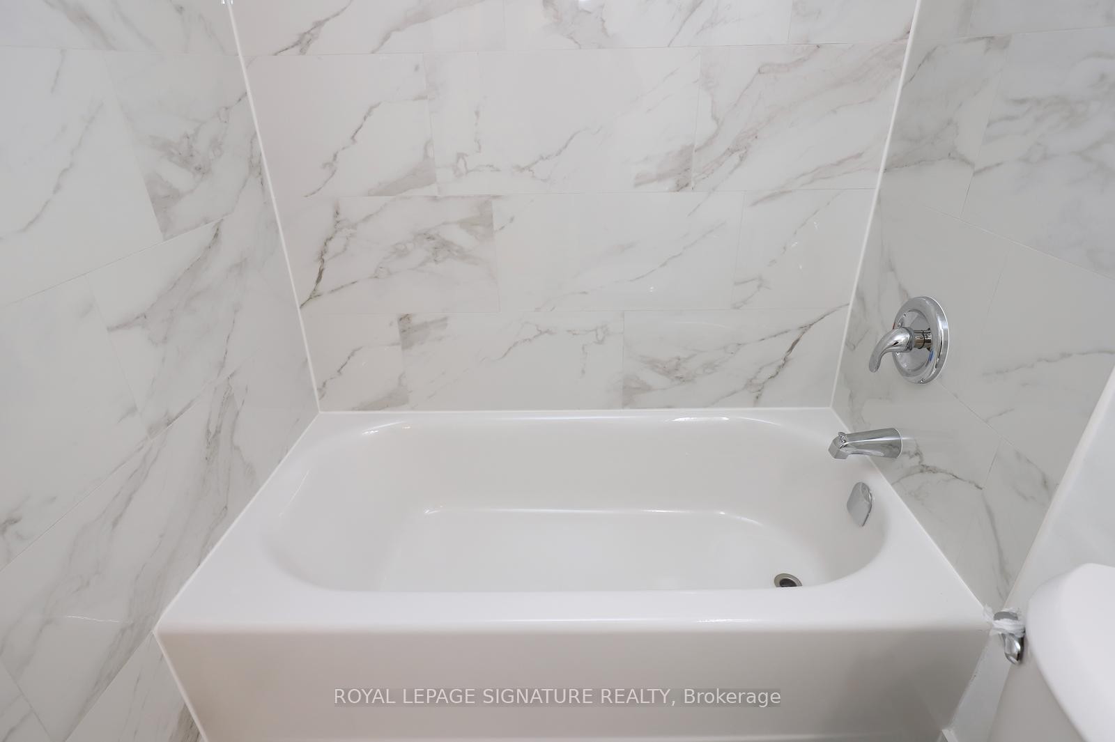 









3


Massey

Square, 2202,
Toronto,




ON
M4C 5L5

