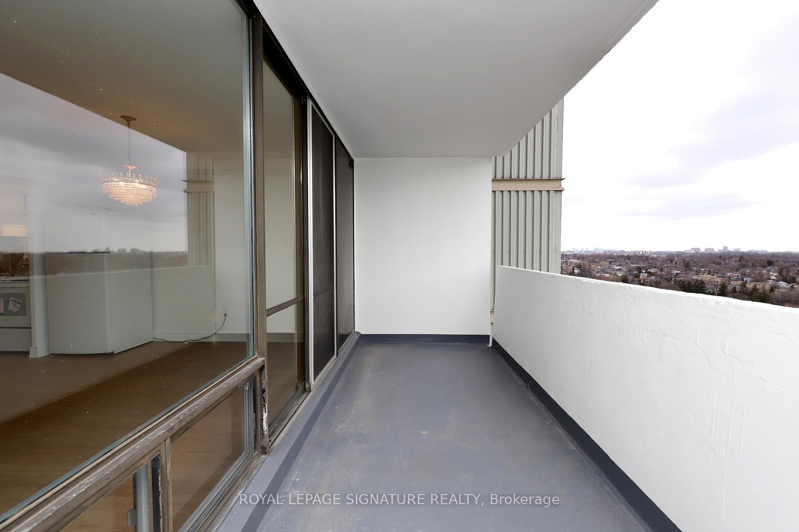 









3


Massey

Square, 2202,
Toronto,




ON
M4C 5L5

