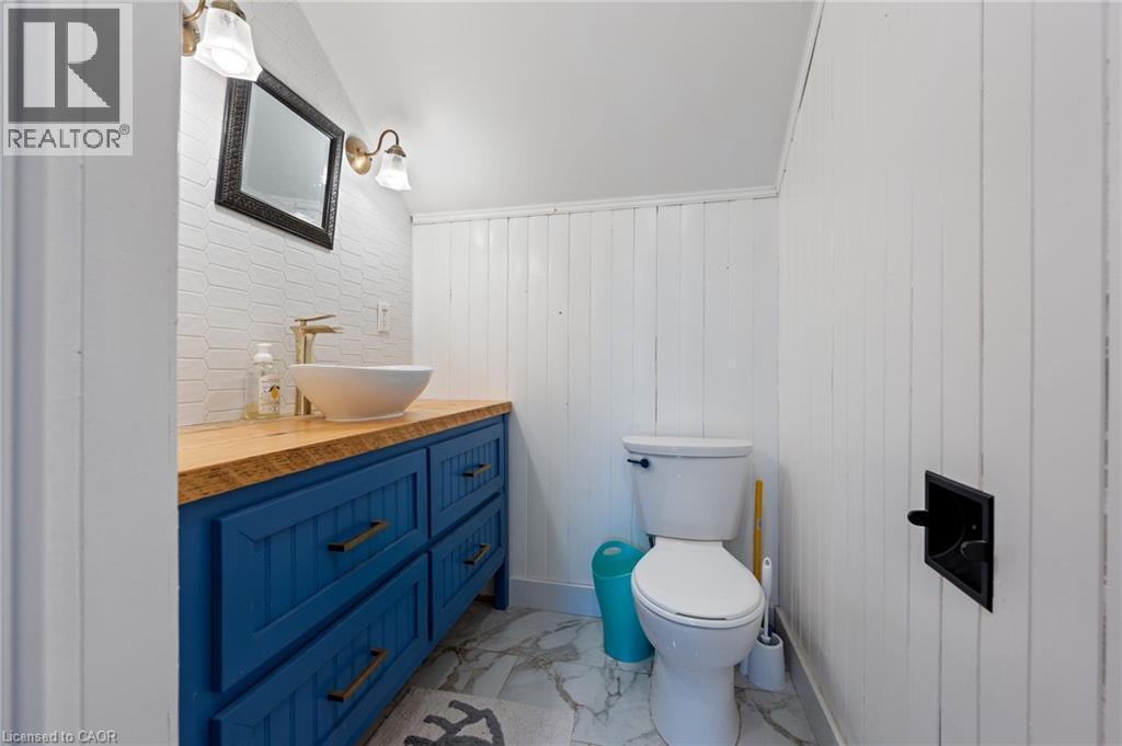 












421 ST ANDREW Street

,
Port Dover,




Ontario
N0A1N0

