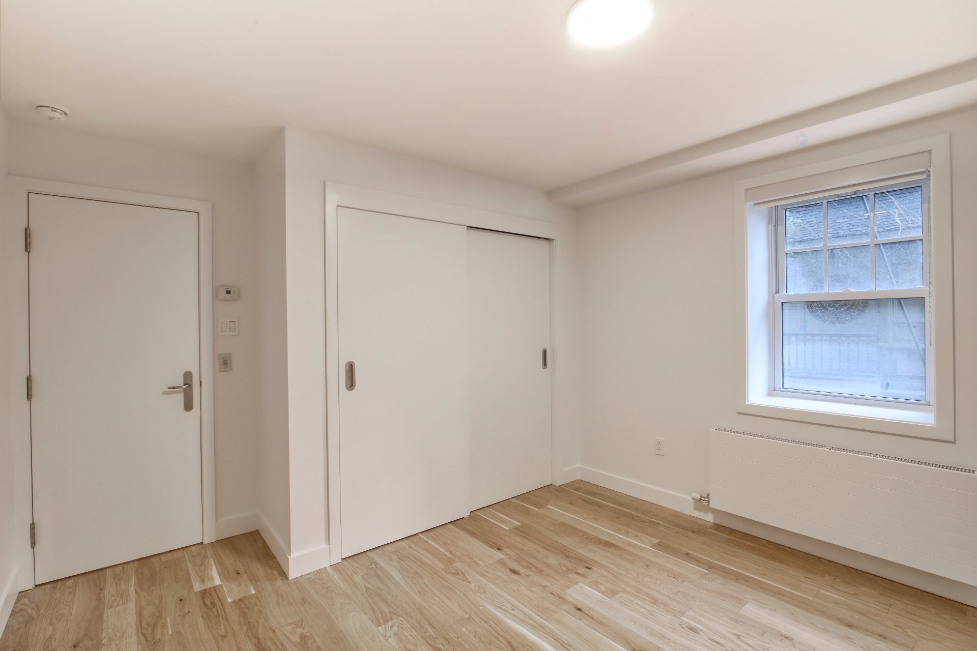 









1


Av. Rosemount

, 23,
Westmount,




QC
H3Y3G6

