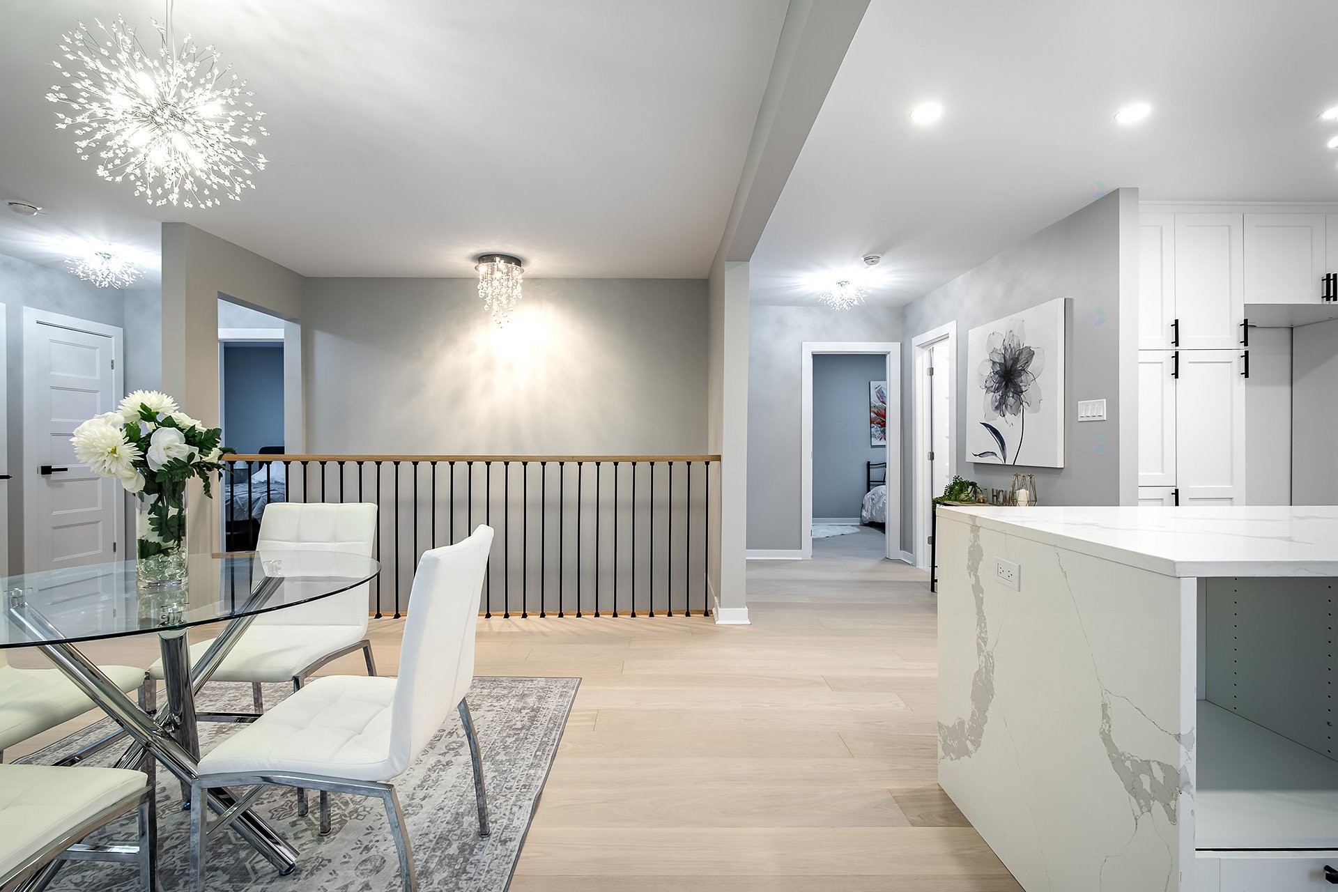 









5757


Av. Davies

,
Côte-Saint-Luc,




QC
H4W2R5


