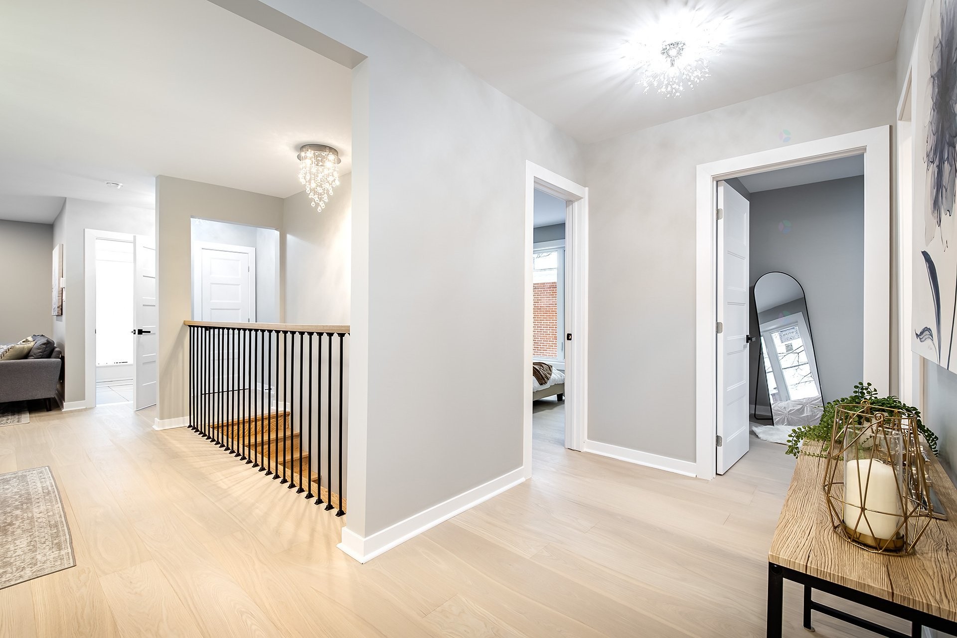 









5757


Av. Davies

,
Côte-Saint-Luc,




QC
H4W2R5

