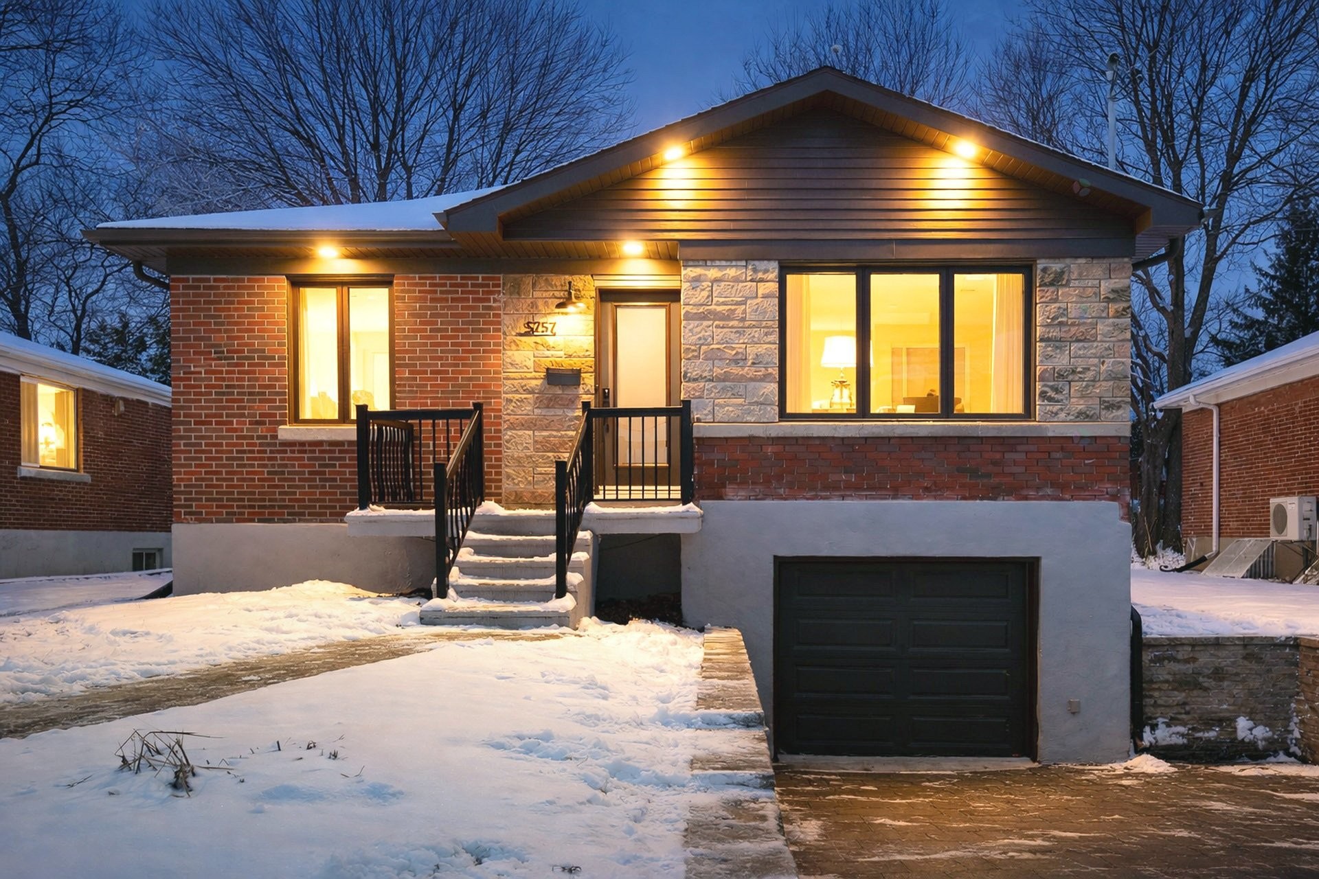 









5757


Av. Davies

,
Côte-Saint-Luc,




QC
H4W2R5

