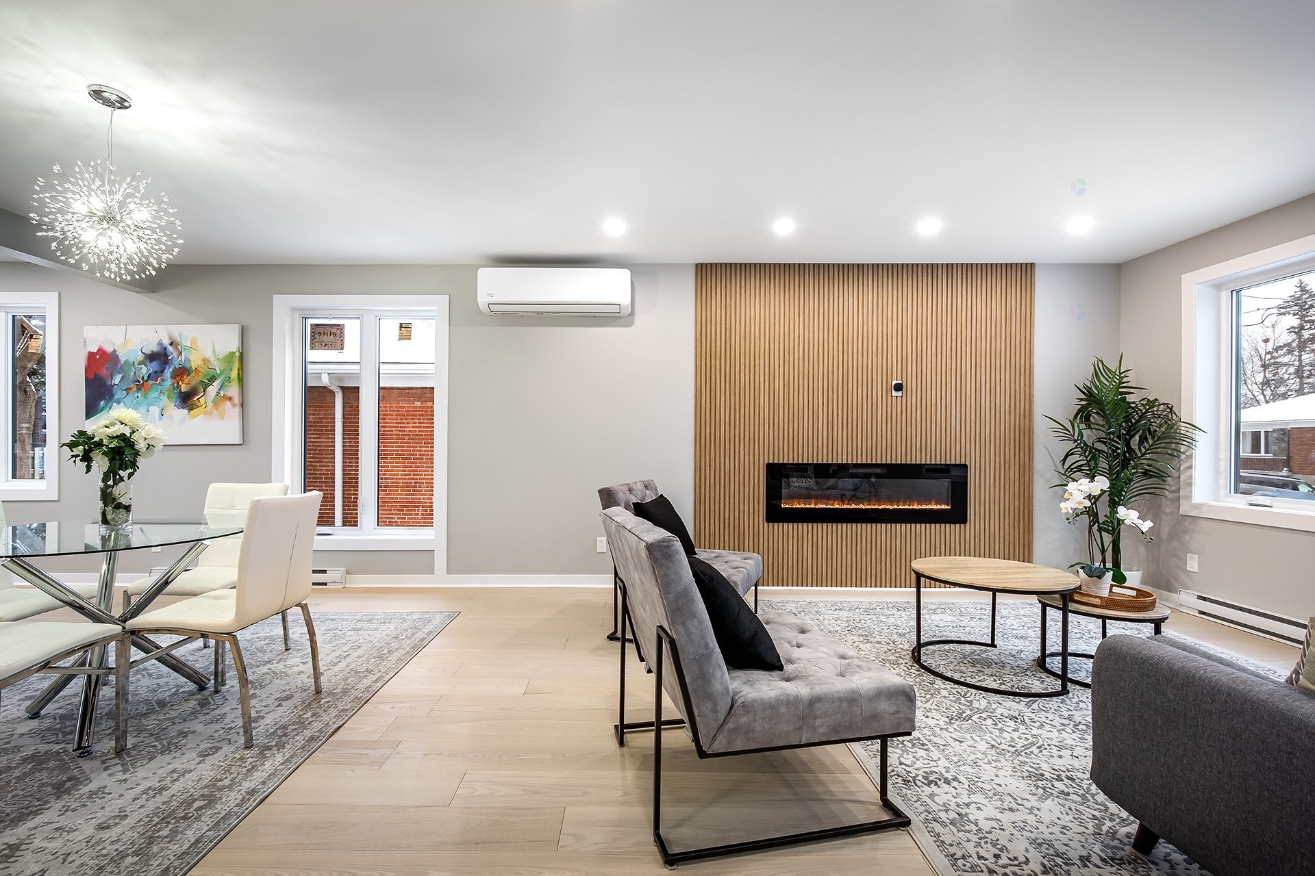 









5757


Av. Davies

,
Côte-Saint-Luc,




QC
H4W2R5

