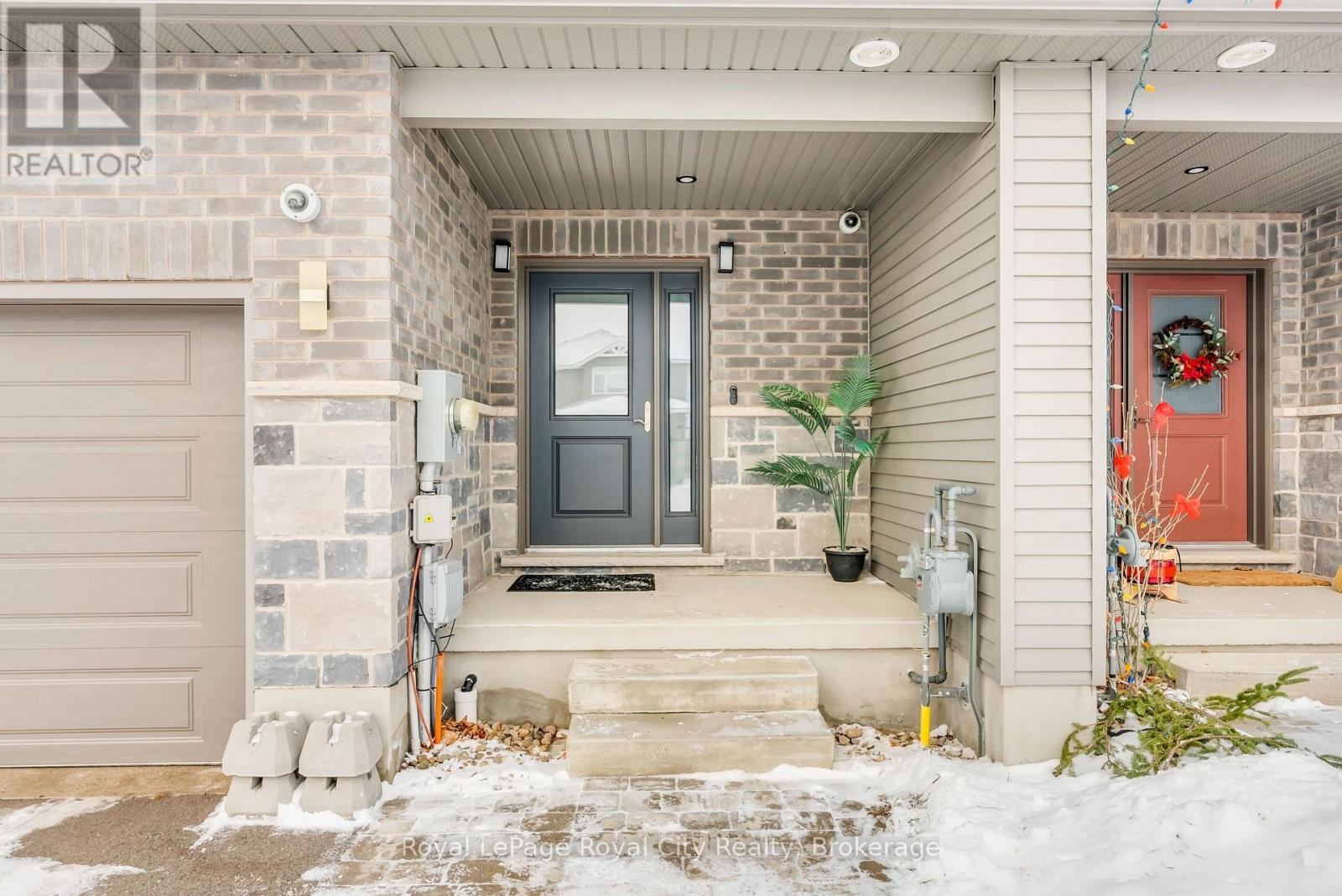 












181 HALLS DRIVE

,
Centre Wellington (Elora/Salem),




Ontario
N0B1S0

