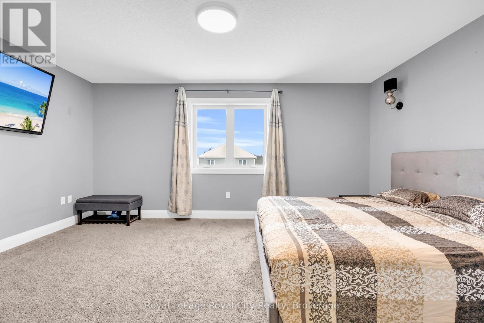 












181 HALLS DRIVE

,
Centre Wellington (Elora/Salem),




Ontario
N0B1S0

