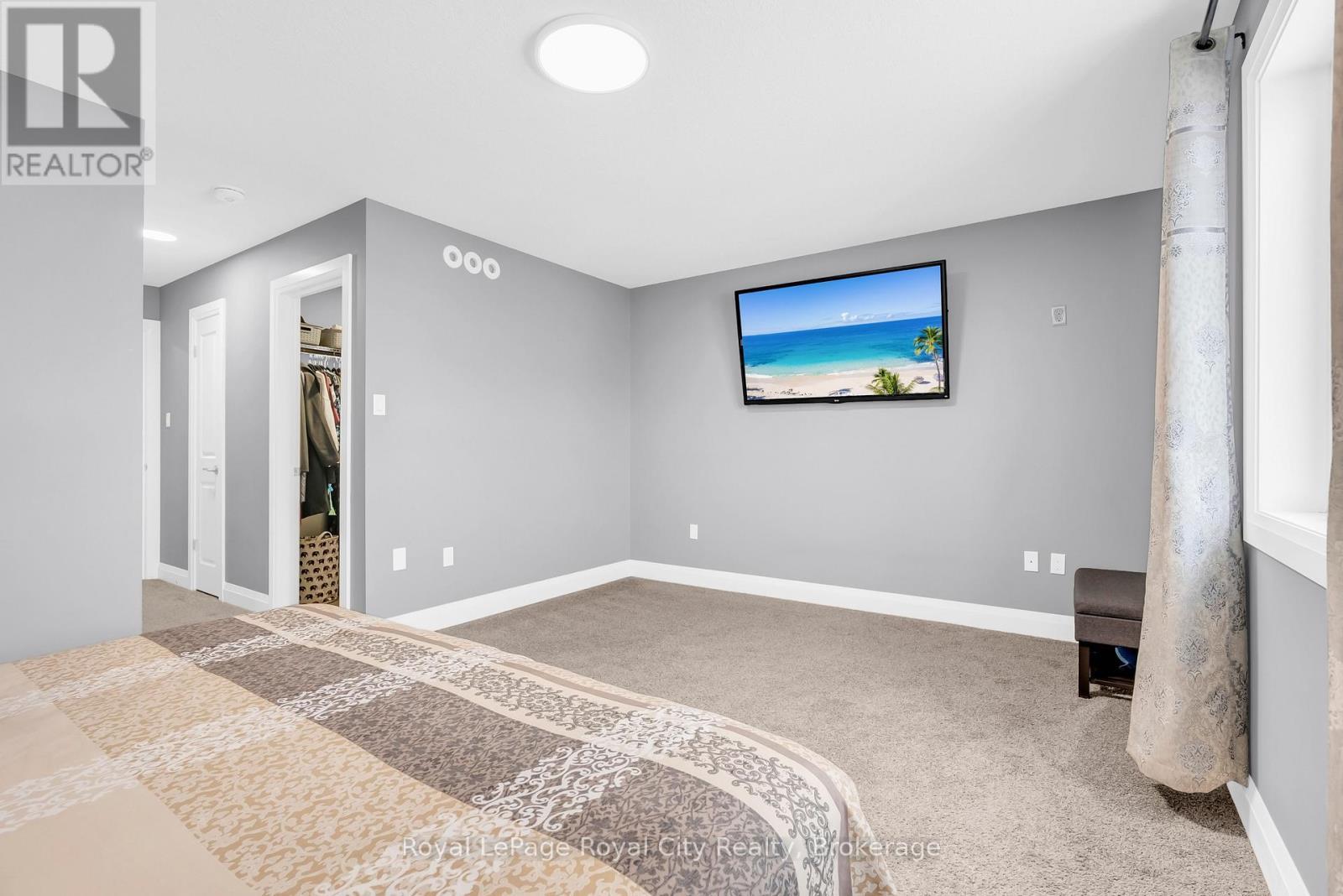 












181 HALLS DRIVE

,
Centre Wellington (Elora/Salem),




Ontario
N0B1S0

