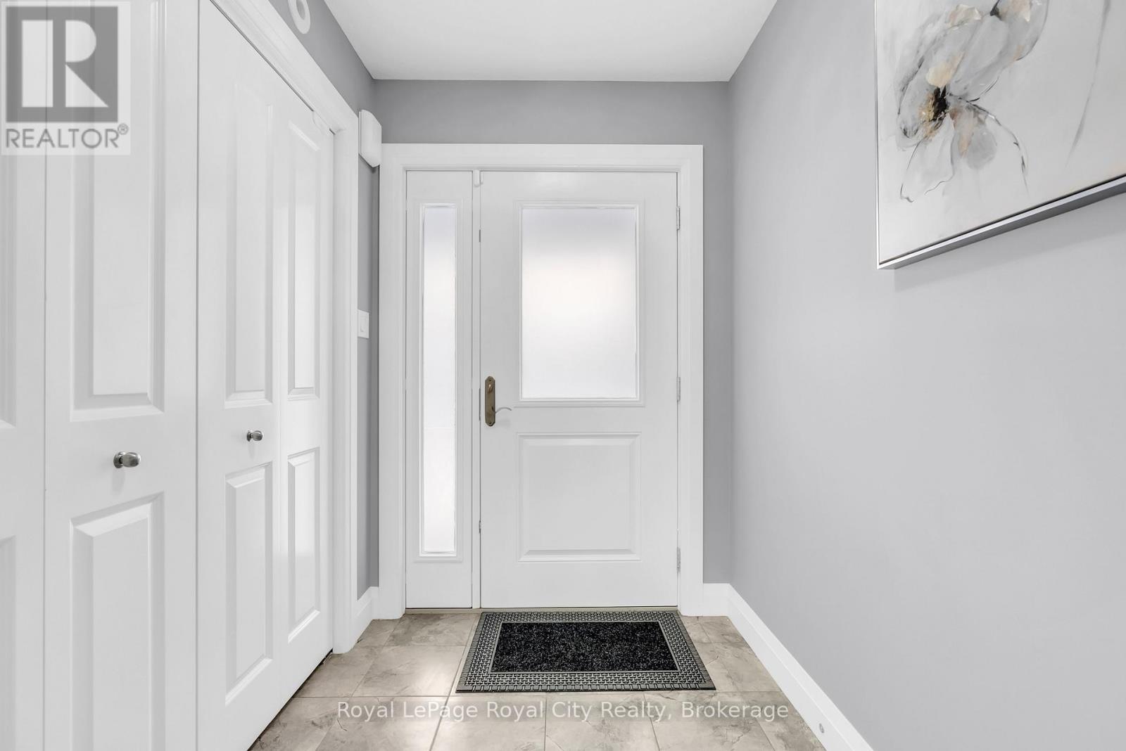 












181 HALLS DRIVE

,
Centre Wellington (Elora/Salem),




Ontario
N0B1S0

